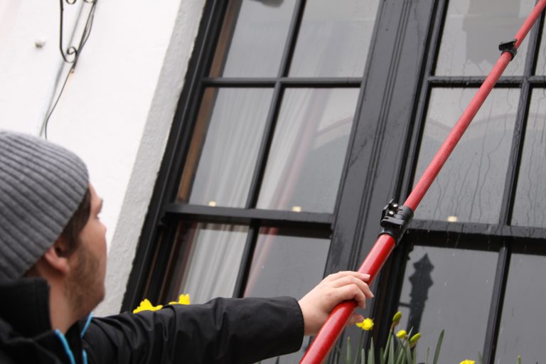 window cleaning and gutter cleaning services in scurlage near port eynon gower RCleanWales